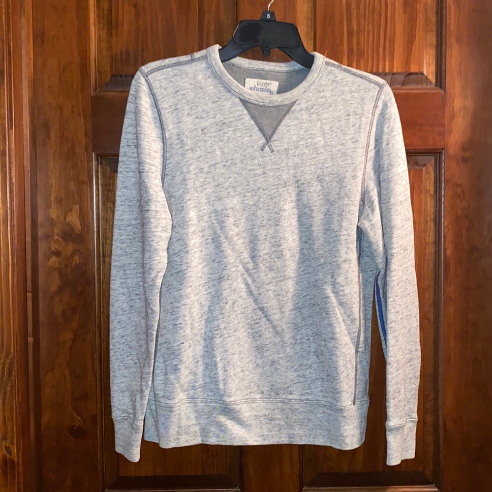 Youth size 13-14 Johnnie b sweatshirt. EUC
